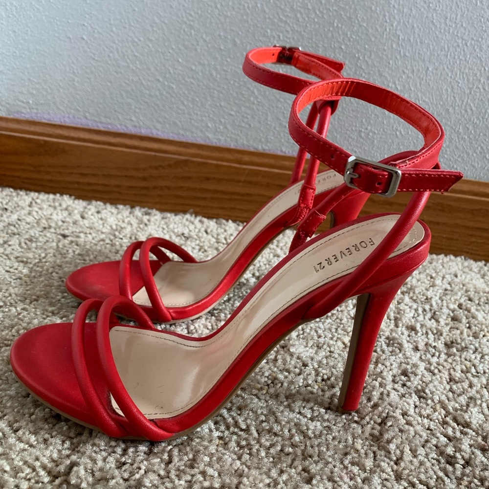 Red forever 21 rounded toe heels size 6